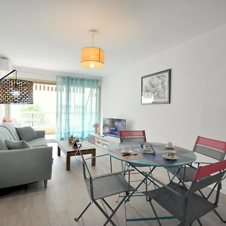 Appartement 2 Pieces Au Calme Menton